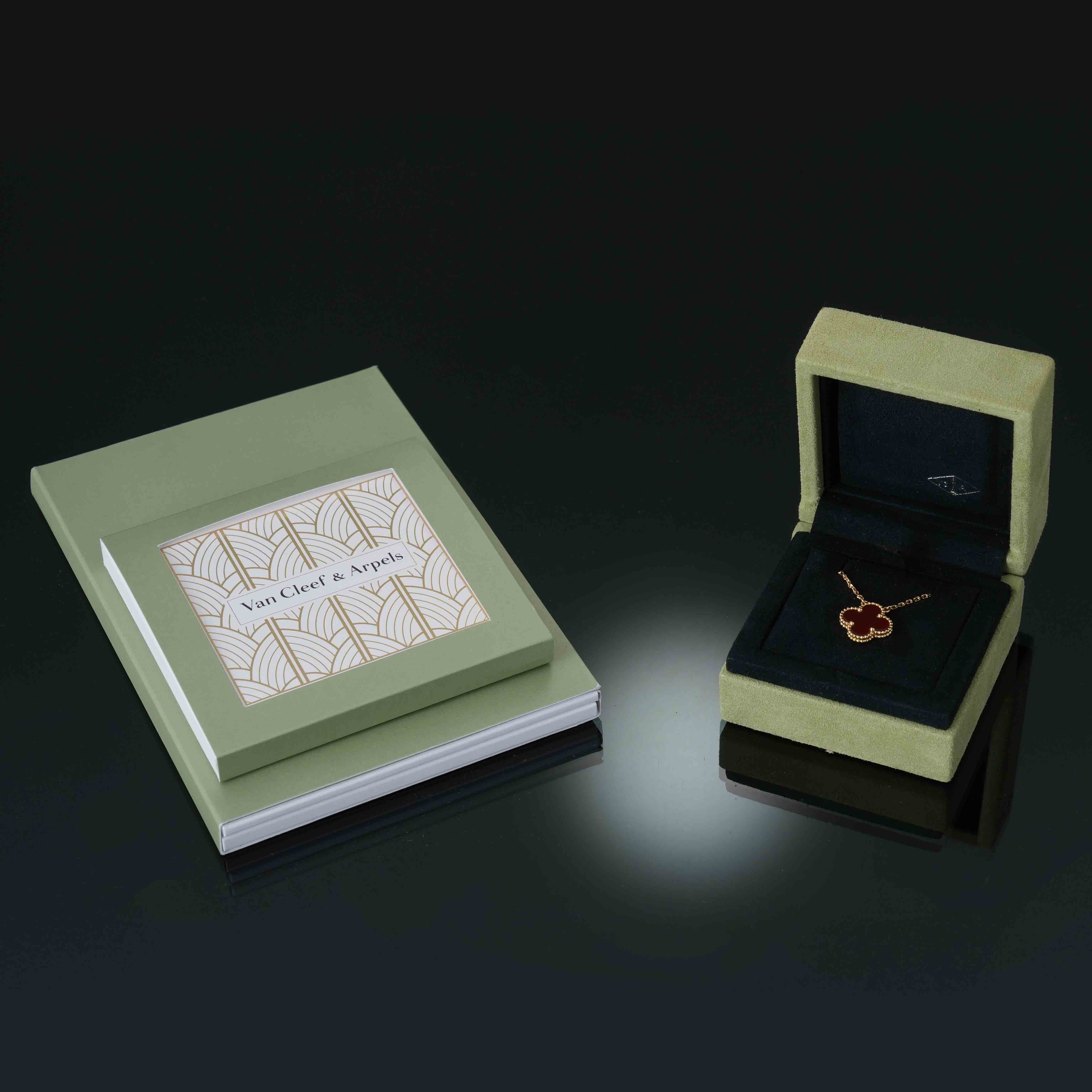 Van Cleef & Arpels(USED)반클리프앤아펠 빈티지 알함브라 네크리스